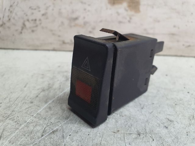 bontott VW POLO II Vészvillogó Kapcsoló