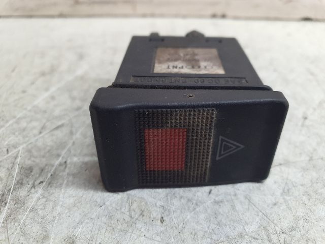 bontott VW POLO II Vészvillogó Kapcsoló