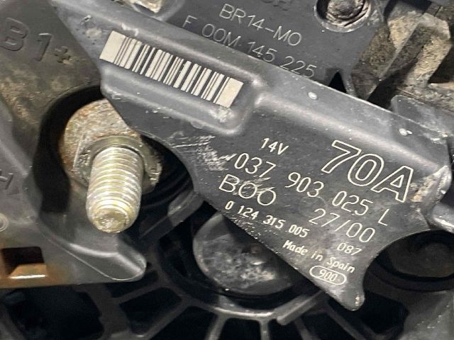 bontott VW POLO III Generátor