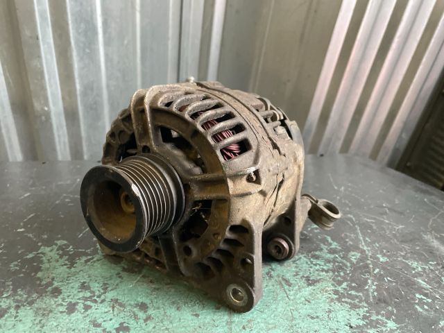 bontott VW POLO III Generátor