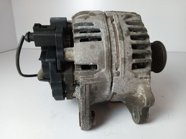 bontott VW POLO III Generátor