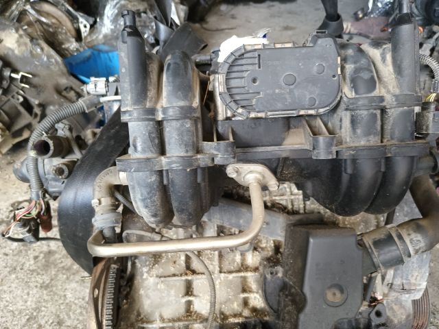 bontott VW POLO III Motor (Fűzött blokk hengerfejjel)