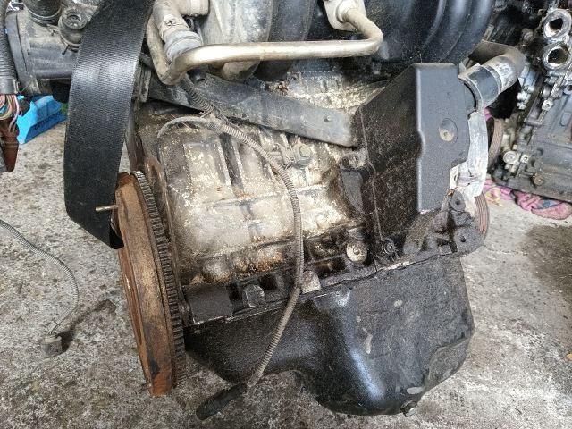 bontott VW POLO III Motor (Fűzött blokk hengerfejjel)