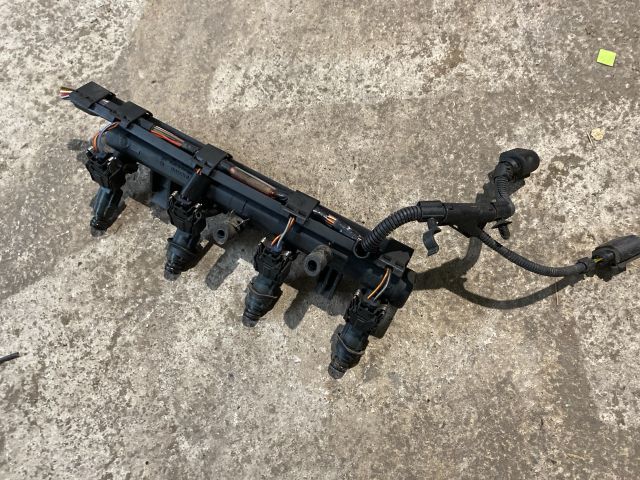 bontott VW POLO III Porlasztó Sor / Híd