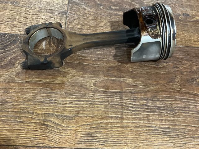 bontott VW POLO III Dugattyú és Hajtókar