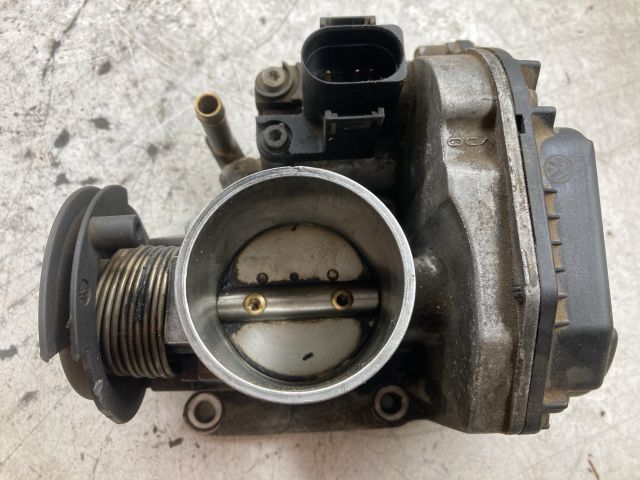 bontott VW POLO III Fojtószelep (Mechanikus)