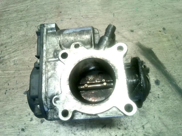 bontott VW POLO III Fojtószelep (Mechanikus)