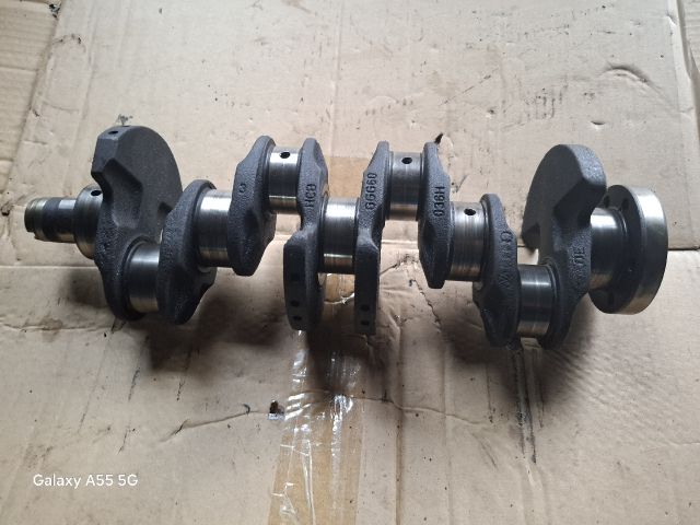 bontott VW POLO III Főtengely (Magában)