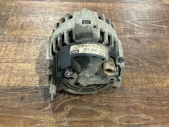 bontott VW POLO III Generátor