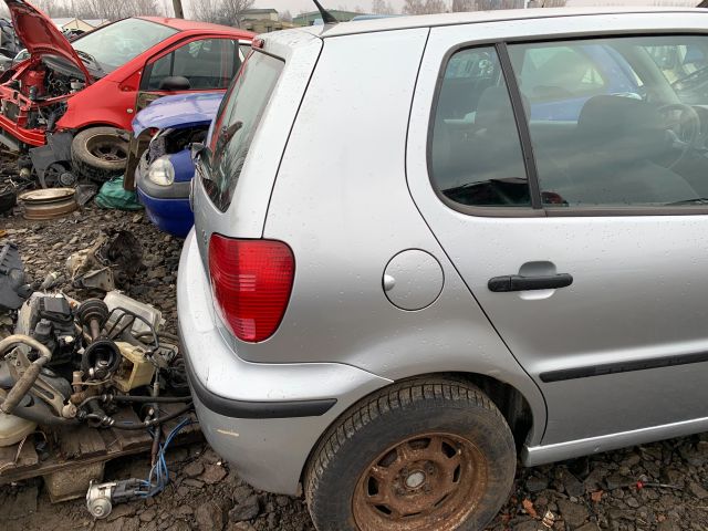 bontott VW POLO III Jobb első Csonkállvány Kerékaggyal