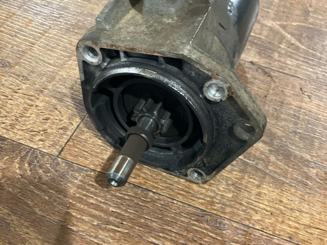 bontott VW POLO III Önindító