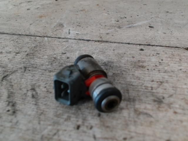 bontott VW POLO III Porlasztó (1 db)