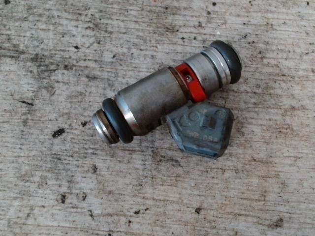 bontott VW POLO III Porlasztó (1 db)