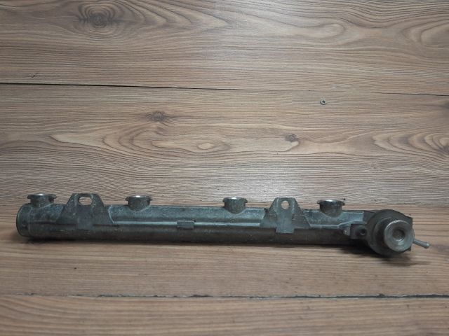 bontott VW POLO III Porlasztó Sor / Híd