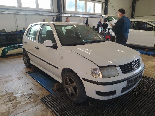 bontott VW POLO III Porlasztó Sor / Híd