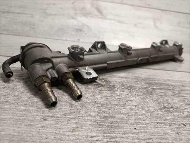 bontott VW POLO III Porlasztó Sor / Híd