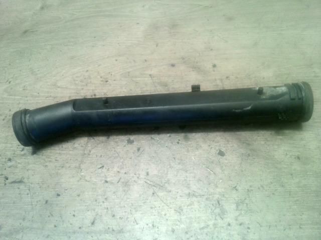 bontott VW POLO III Vízcső