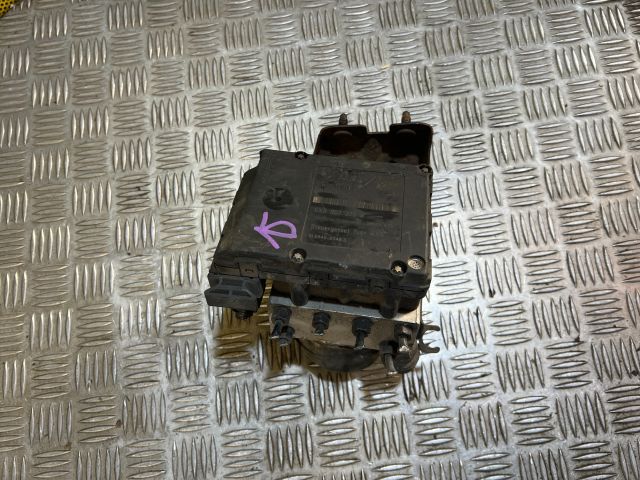 bontott VW POLO III ABS Kocka