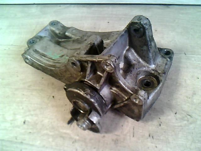 bontott VW POLO III Generátor Tartó Bak