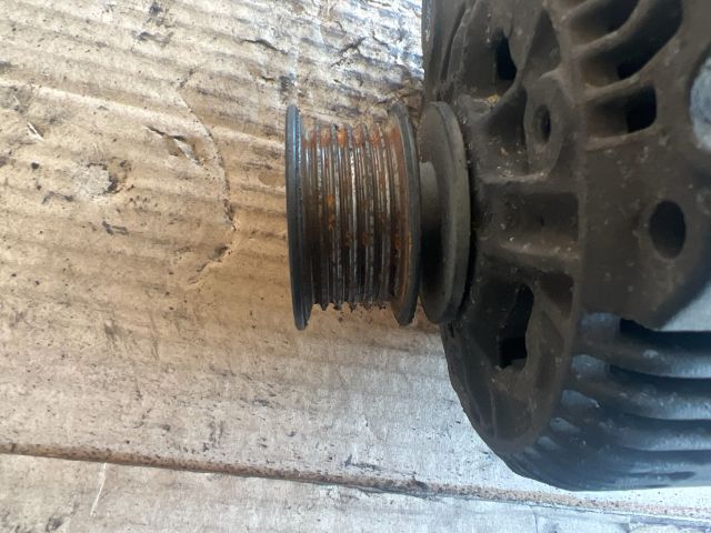 bontott VW POLO III Generátor