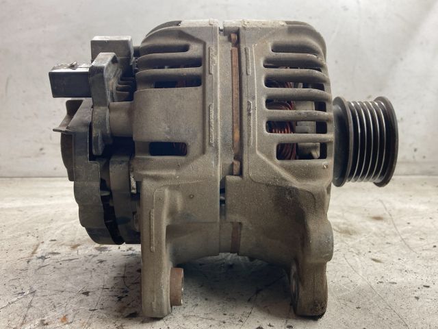 bontott VW POLO III Generátor