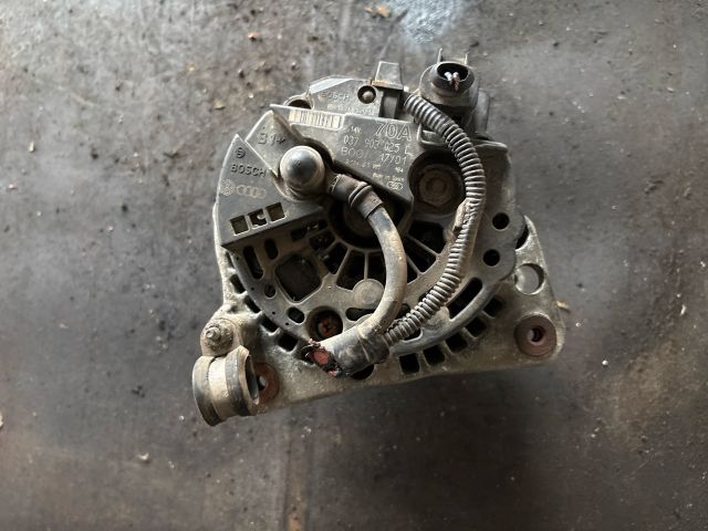 bontott VW POLO III Generátor