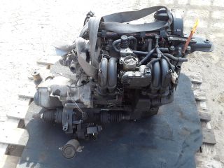 bontott VW POLO III Motor (Fűzött blokk hengerfejjel)