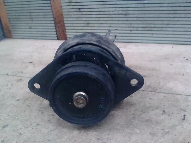 bontott VW POLO III Motor Tartó Bak (Fém)