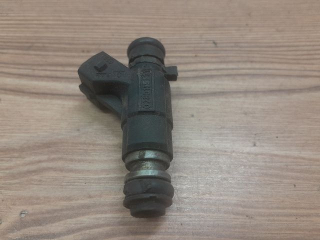 bontott VW POLO III Porlasztó (1 db)