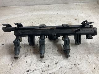 bontott VW POLO III Porlasztó Sor / Híd