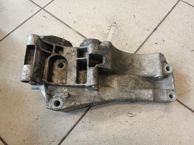 bontott VW POLO III Generátor Tartó Bak