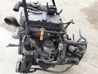 bontott VW POLO III Motor (Fűzött blokk hengerfejjel)