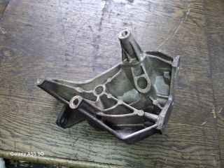 bontott VW POLO III Motor Tartó Bak (Fém)