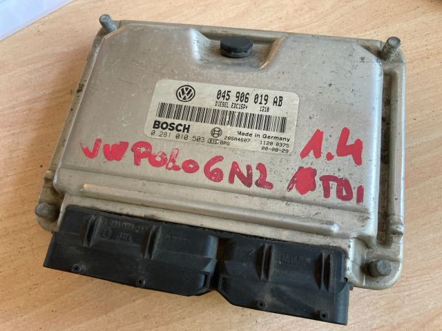 bontott VW POLO III Motorvezérlő