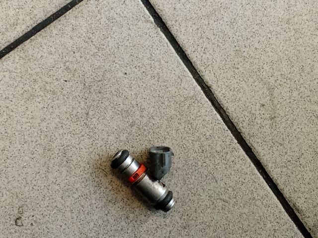 bontott VW POLO III Porlasztó (1 db)