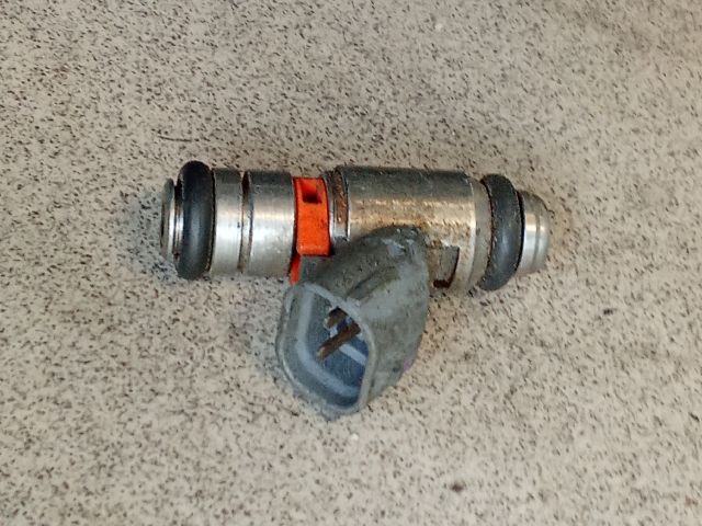 bontott VW POLO III Porlasztó (1 db)