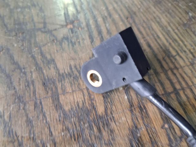 bontott VW POLO III Vezérműtengely Fordulatszám Jeladó