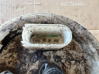 bontott VW POLO III Üzemanyag Szivattyú