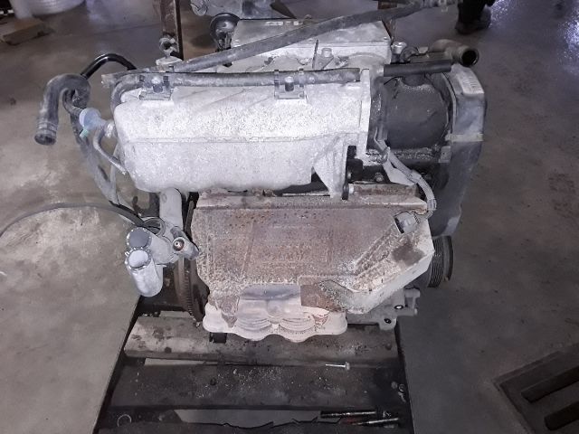 bontott VW POLO III Motor (Fűzött blokk hengerfejjel)