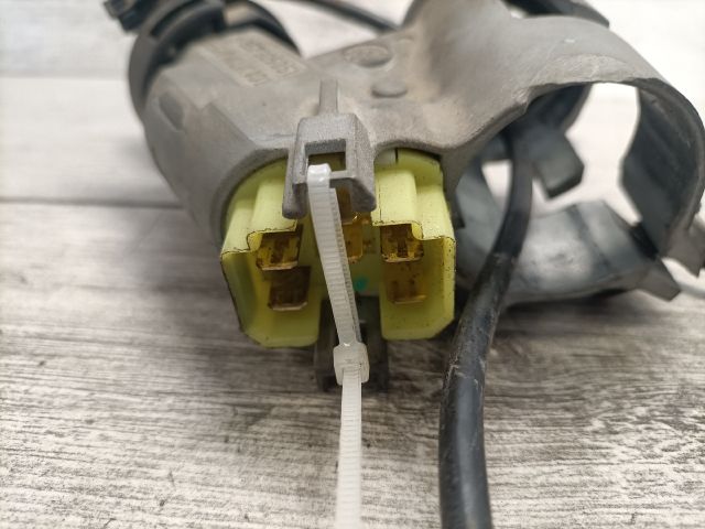 bontott VW POLO III Gyújtáskapcsoló