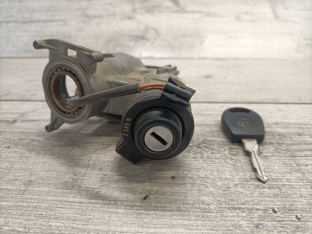 bontott VW POLO III Gyújtáskapcsoló