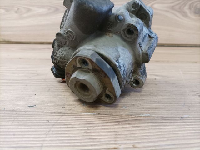 bontott VW POLO III Kormányszervó Motor (Hidraulikus)