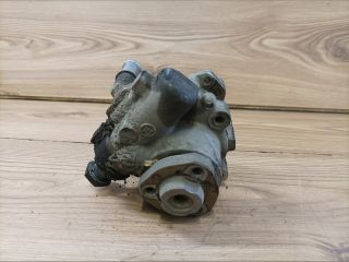 bontott VW POLO III Kormányszervó Motor (Hidraulikus)