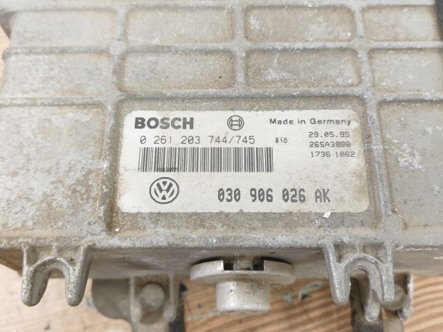 bontott VW POLO III Motorvezérlő