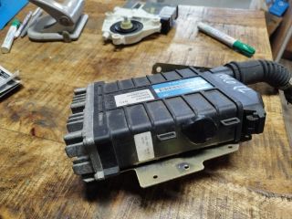 bontott VW POLO III Motorvezérlő