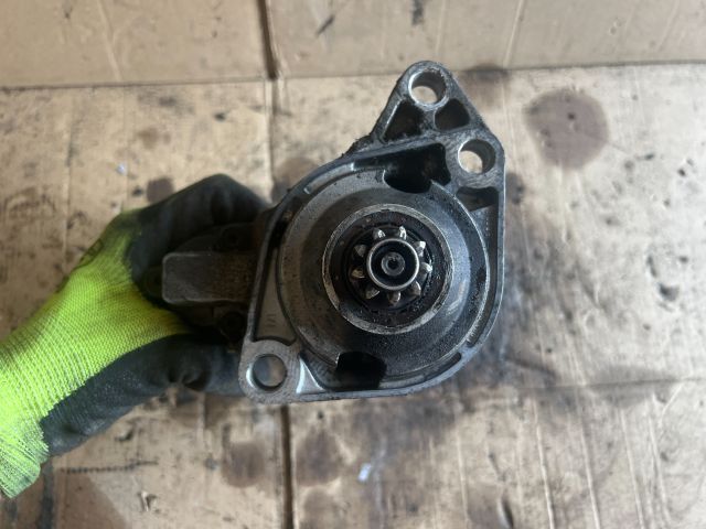 bontott VW POLO III Önindító