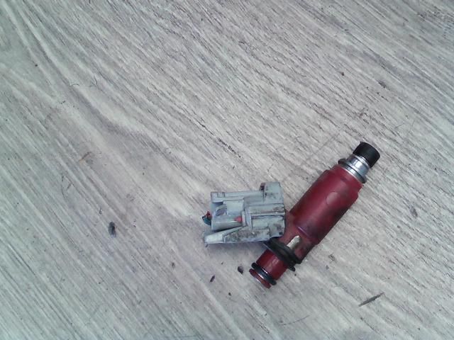 bontott VW POLO III Porlasztó (1 db)