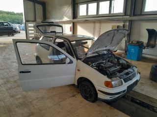 bontott VW POLO III Biztosítéktábla Motortér