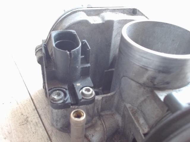 bontott VW POLO III Fojtószelep (Mechanikus)