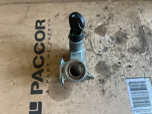 bontott VW POLO III Gyújtáskapcsoló